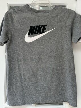 Boys Nike Tee